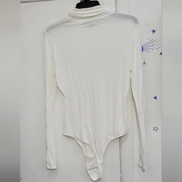 Hill House Classic Cream Turtleneck Bodysuit Size Large - Picture 4 of 4
